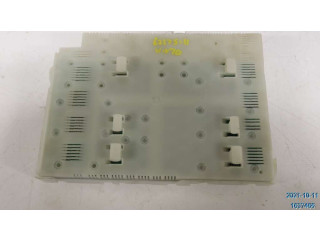 Блок предохранителей 31412971   Volvo V70    