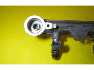 Топливная рампа 036133319   Volkswagen Golf IV  