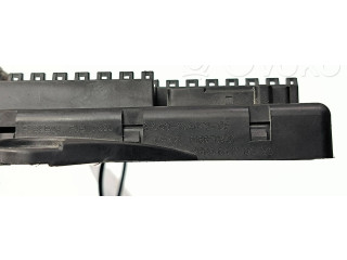 Блок предохранителей 2W93-14A073-CE Jaguar XJ X350