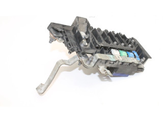 Pojistková skříňka A2465400950 Mercedes-Benz CLA C117 X117 W117 2013