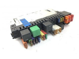 Блок предохранителей  10091518, A2305453932   Mercedes-Benz SL R230    