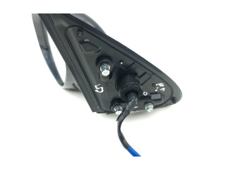 Зеркало электрическое Mitsubishi Outlander 2013 - 2021 года