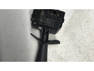 Переключатель дворников 8200792584, 901057666 Dacia Sandero