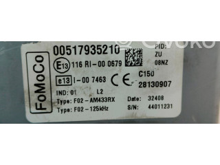 Блок предохранителей 00517935210   Ford Ka    