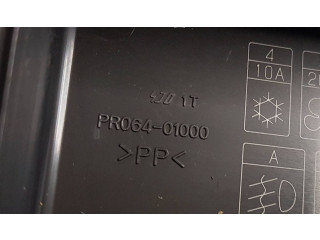 Блок предохранителей PR06900000, PR06401000 Mitsubishi L200