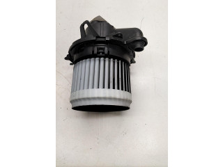 Вентилятор печки    272101005R   Renault Clio IV