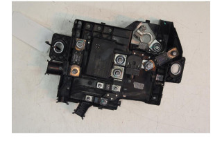 Блок предохранителей 32200334 Volvo XC40