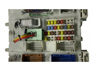 Блок предохранителей GV6T14A073DE, 0F20000   Ford Focus    