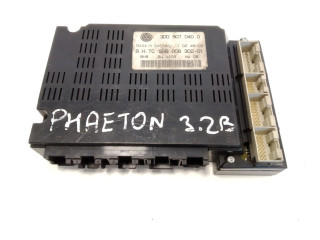 Замок багажника 3D0907040D, 5HB00830201 Volkswagen Phaeton 2002 - 2016 года