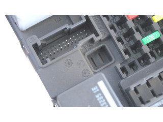 Блок предохранителей EW9314N030AA Jaguar XJ X351