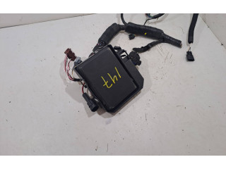 Блок предохранителей 284B76520R Dacia Sandero III