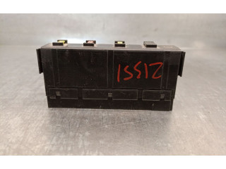 Pojistková skříňka 8264171010, 72818503YAZAKI Toyota Prius (XW30) 2012