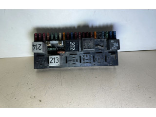 Pojistková skříňka 443941822A, 443941822 Audi 80 90 S2 B4 1993