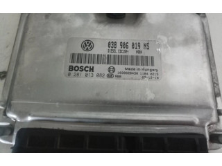 Блок управления двигателем ECU 038906019NS Skoda Fabia Mk2 (5J)