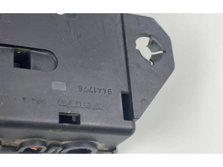 Блок предохранителей 9162323, 9441776 Volvo XC90