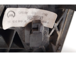 Зеркало (управляемое электричеством)