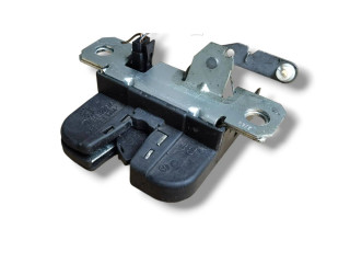 Zámek zadních dveří 6Q6827505E Volkswagen Polo IV 9N3 2008