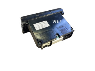 Дисплей    30679647, 69594580   Volvo V50