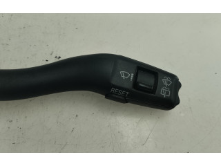 Ручка стеклоочистителей Audi A4 Allroad