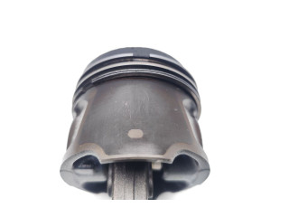 Píst K9K636 Nissan Juke I F15 K9K636