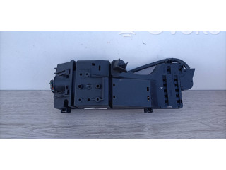 Блок предохранителей 9168986 Volvo S80