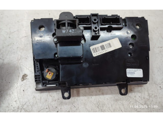 Блок управления климат-контролем 30782329   Volvo XC90