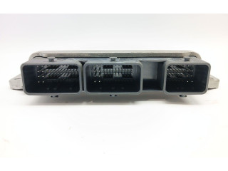 Блок управления двигателя 237100740R, 237101830R   Dacia Duster