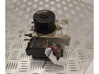 Блок АБС 8671224, 8671224   Volvo  V70  2000 - 2004 года