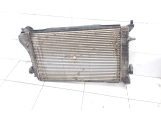 Интеркулер  1K0145803H, 038906051B   Volkswagen Touran I 