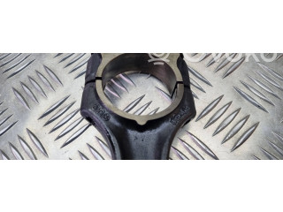 Píst Mercedes-Benz C W203