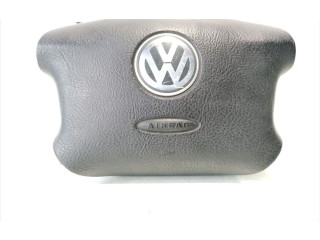 Подушка безопасности водителя 3B0880201BM   Volkswagen Golf Cross