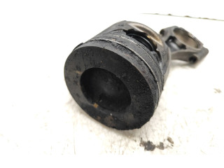 Поршень с шатуном B37D15 N053E BMW 1 F20 F21 для дизельного двигателя 1.5