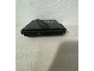 Блок комфорта 330518684, 13111111 Opel Meriva A