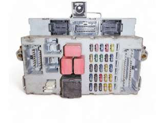 Блок предохранителей 51732916, 51732916 Fiat Idea