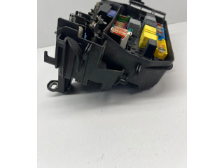 Блок предохранителей     Mercedes-Benz A W176    