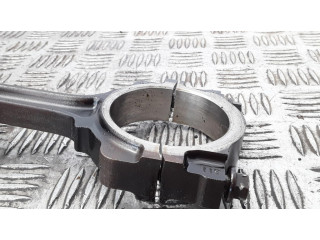 Píst Saab 9-7X pro benzínový motor 4.2