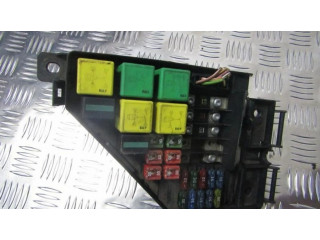 Блок предохранителей YQE103111 Rover 75