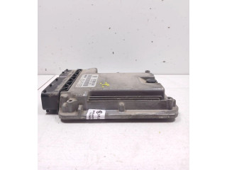 Блок управления двигателя 03G906016AN Volkswagen Golf SportWagen