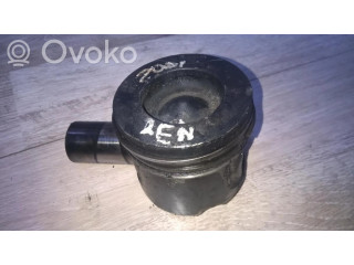 Píst 10653, 1065.3 Renault Trafic II (X83) pro naftový motor 2.0