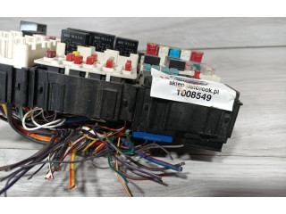 Блок предохранителей  FU5T14A068HA   Ford F150    