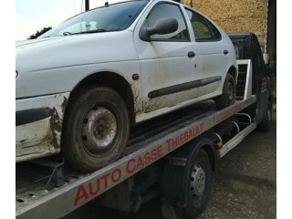 Přístrojová deska Renault Megane I 1996 7700847784, 7700847784