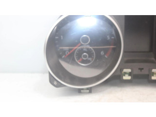 Панель приборов 5K0920860J Volkswagen Golf VI