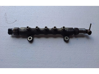 Vstřikovací lišta Toyota Corolla E160 E170 1ND