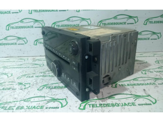 Pojistková skříňka Радио/ проигрыватель / навигация 96628256 Chevrolet Chevy Van 2007