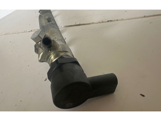 Топливная рампа 7795514, 073319 BMW 5 E60 E61