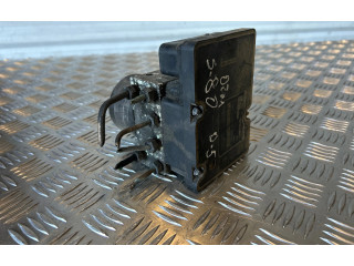 Блок АБС 8671224   Volvo  S80  1999 - 2003 года