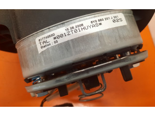 Подушка безопасности водителя 61774050D, 61774050D Skoda Fabia Mk1 (6Y)