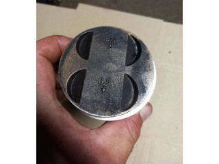 Píst    Honda Civic    D15b2 