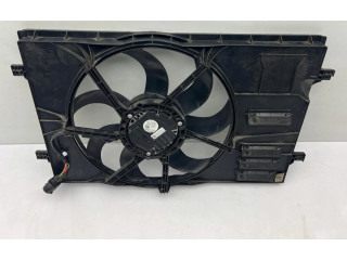 Вентилятор радиатора     5Q0121205AP    Volkswagen Golf VII 