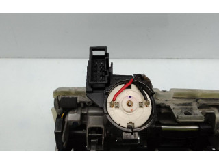 Экран/ дисплей / маленький экран 8v0857273n   Audi A3 8Y